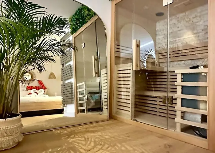 L Anaya Nantes Et Sauna *