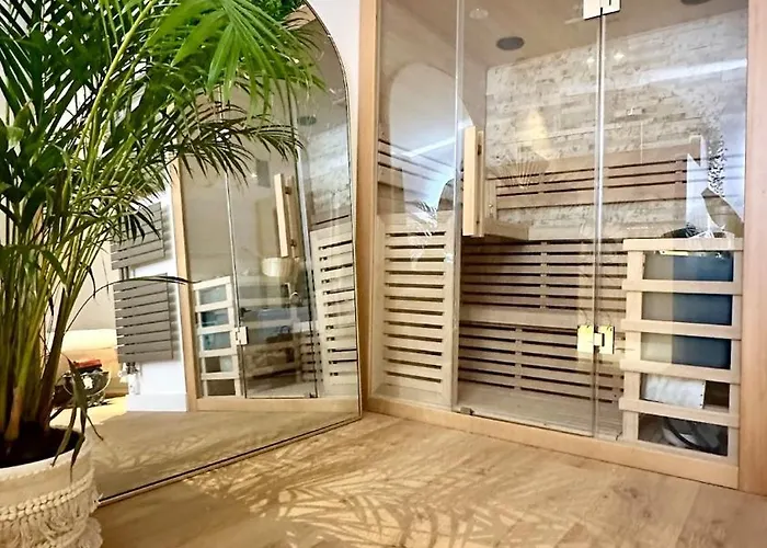 L Anaya Nantes Et Sauna *